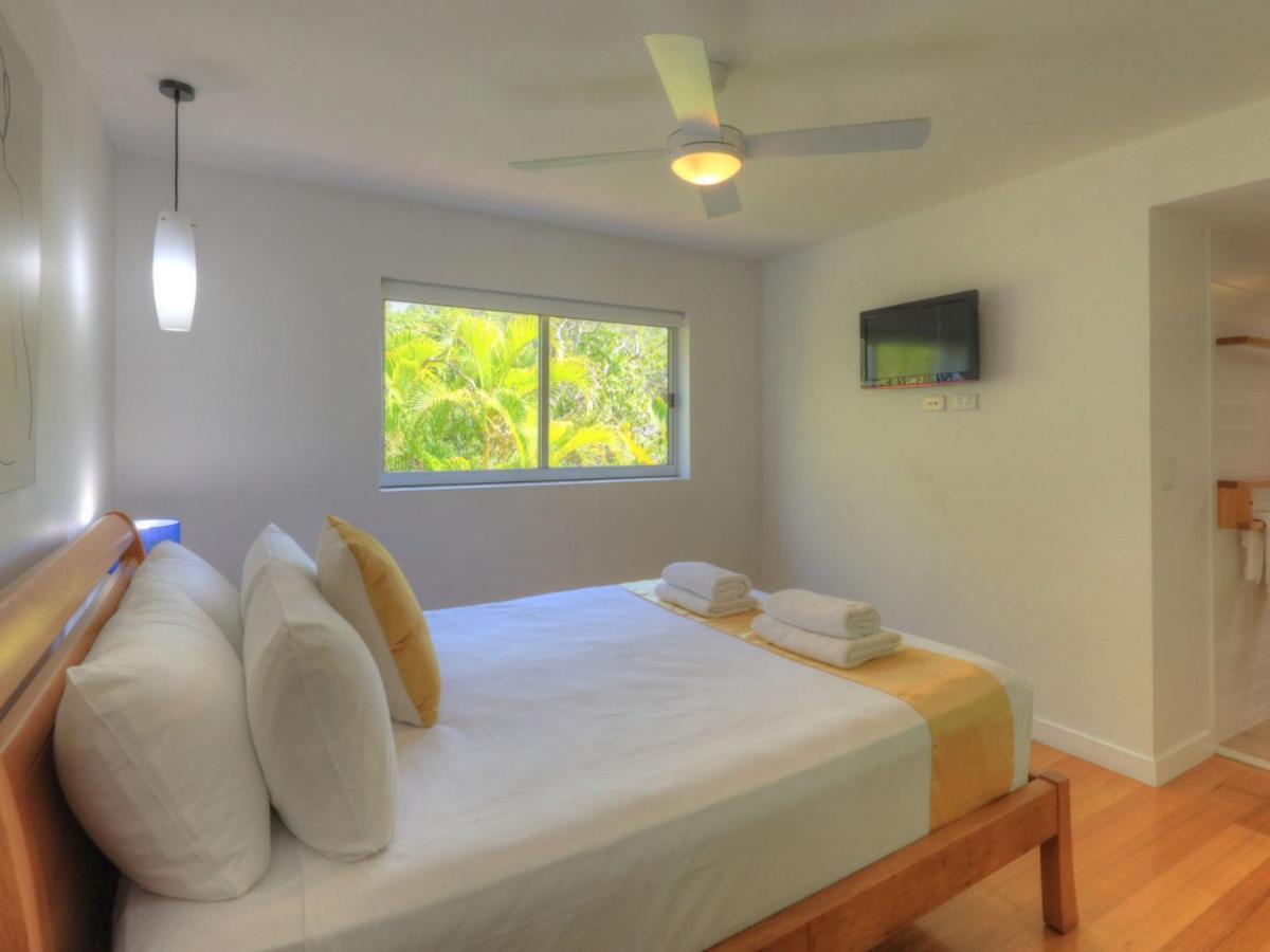 Maggies Beachfront Apartment 7 Horseshoe Bay Exterior photo